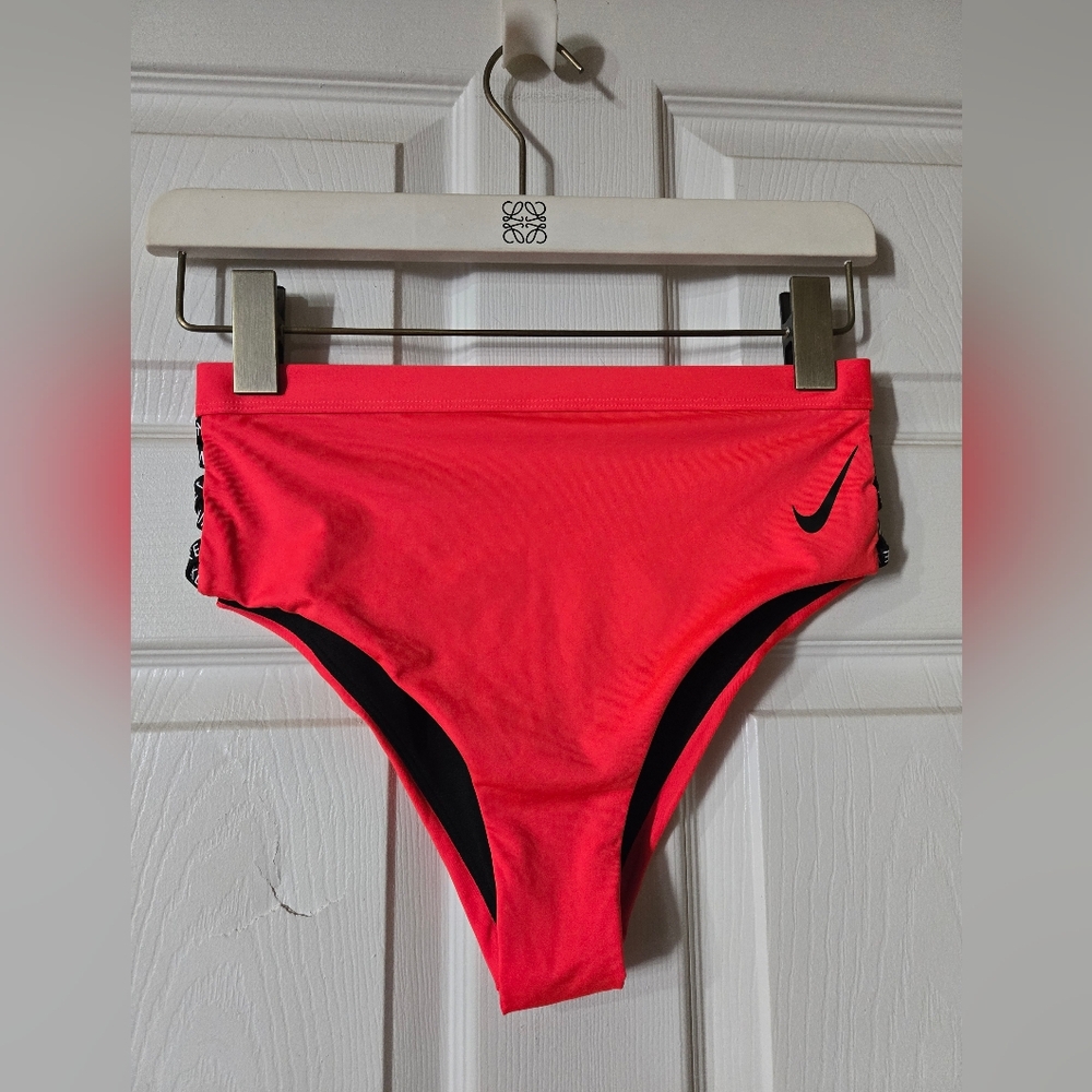 Nike Swim Size Small